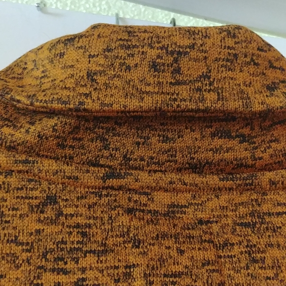 NWT SWEATER, RUSTY/BLACK COLOR, SIZE XXL - Picture 6 of 8